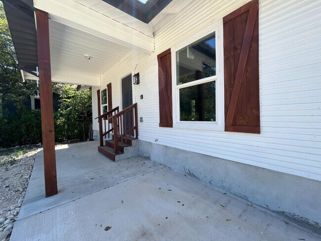 146 Isabel St