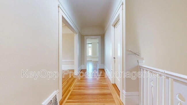 Photo - 769 18th Ave