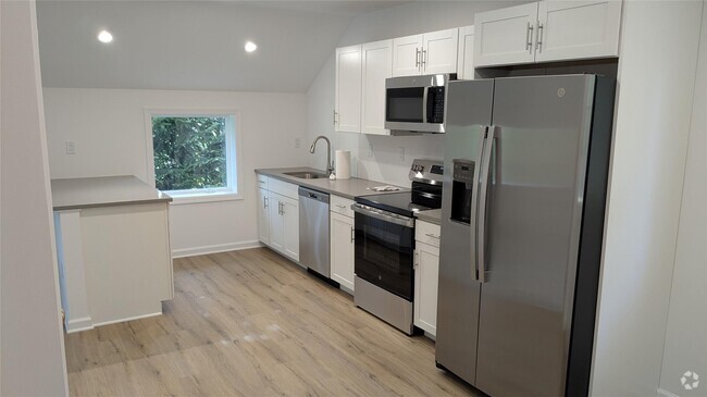 Building Photo - 568 Eagle Valley Rd Unit A Rental