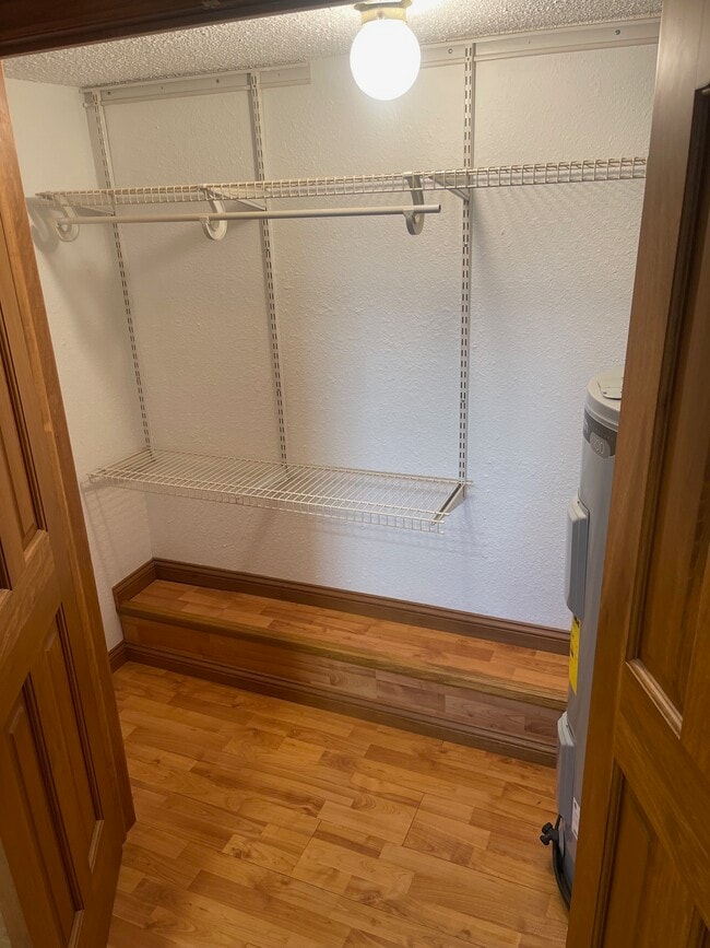Bedroom Closet - 620 Court St W Unit 620