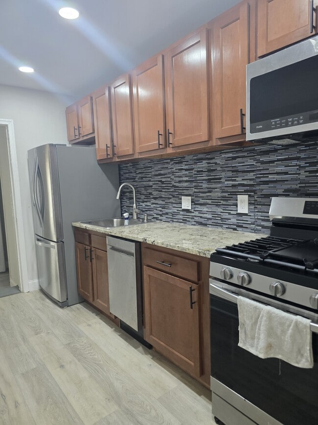 Photo - 1845 M St NE Unit #1 a