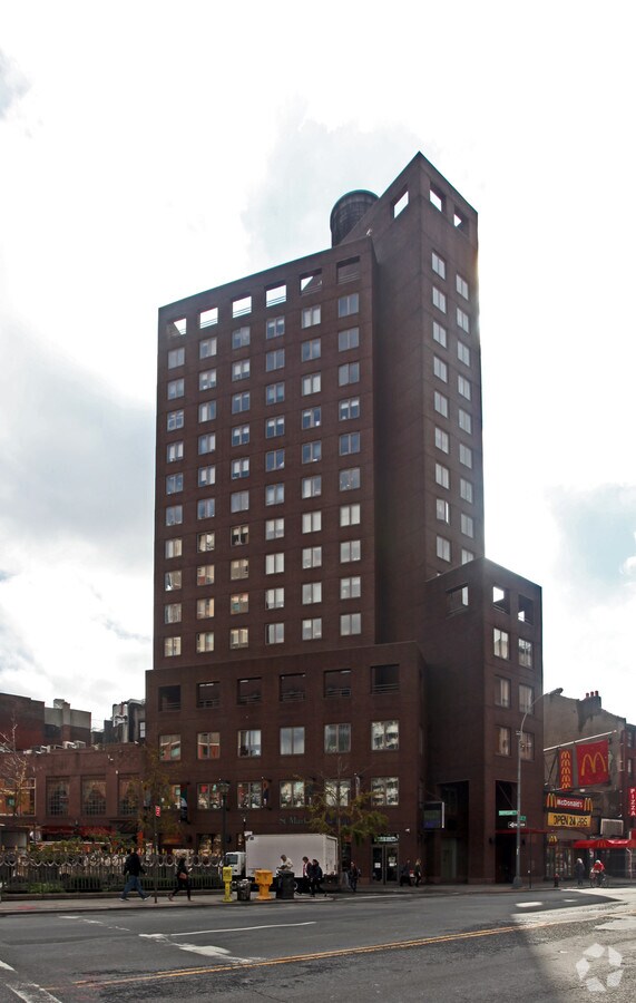 Photo - Cooper Union Residence Hall Apartments
