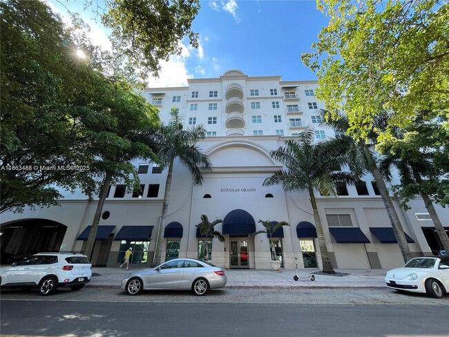 Building Photo - 50 Menores Ave Unit 517 Rental