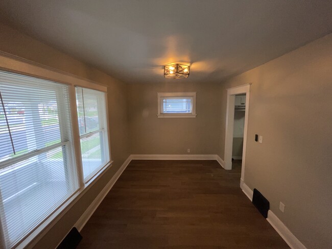 Photo - 2322 Upton Ave