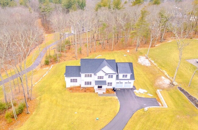 Photo - 18 Locust Hill Dr