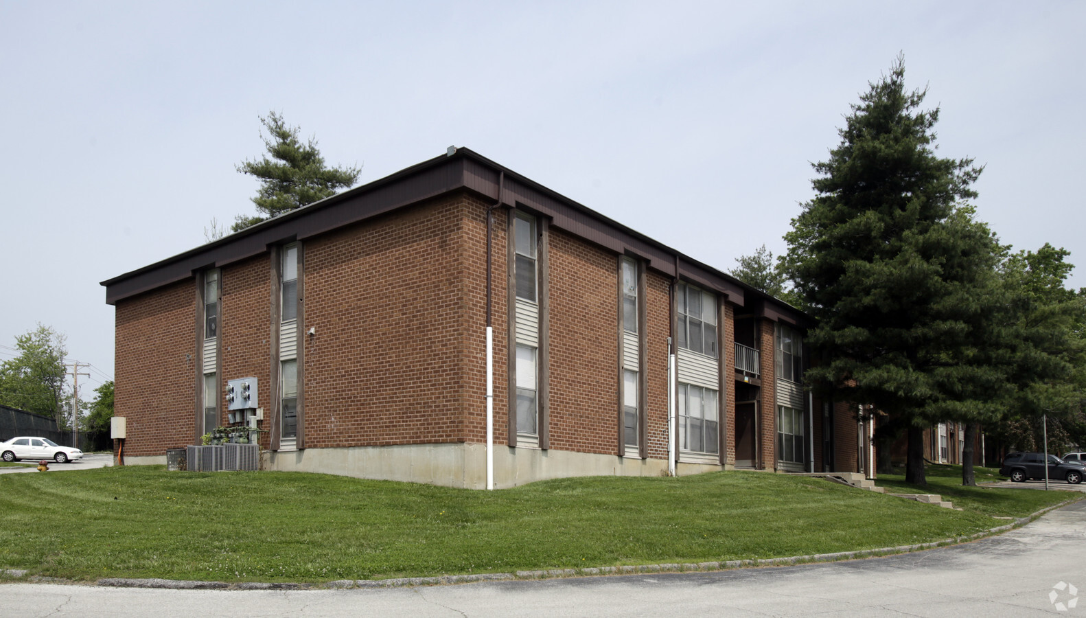 Colonial Meadows Apartments - Saint Louis, MO | ForRent.com