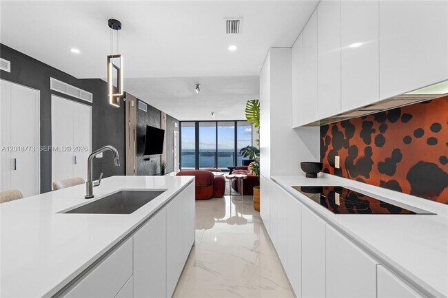 Photo - 700 NE 24th St Unit 5206