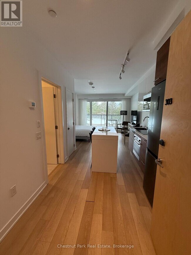 Photo - 120 Carrick Trail Unité 303