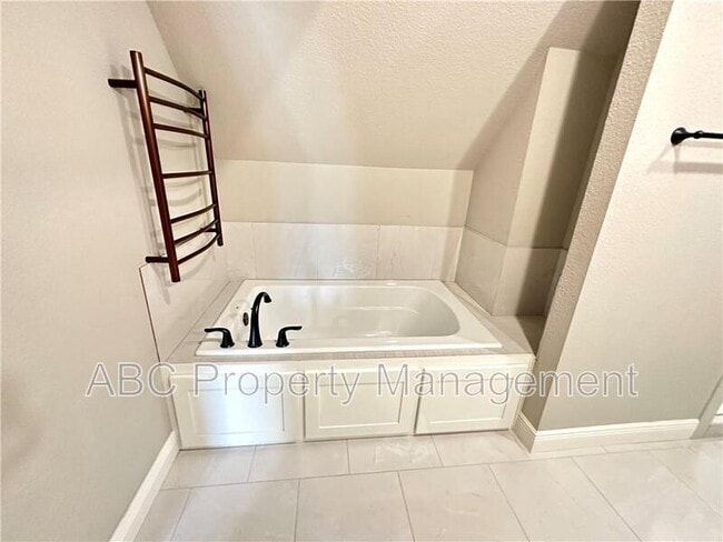 Photo - 3819 W Maclura Way