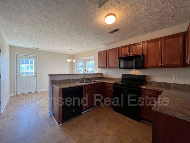 Photo - 1489 Mingary Ave