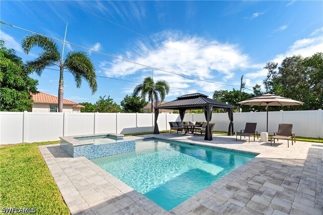 Building Photo - 543 107th Ave N