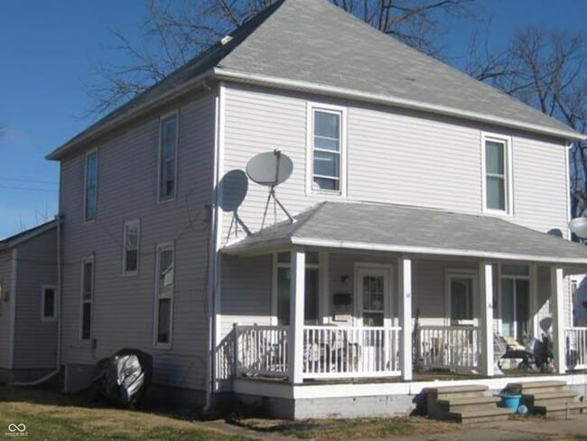 Building Photo - 34 Mildred St