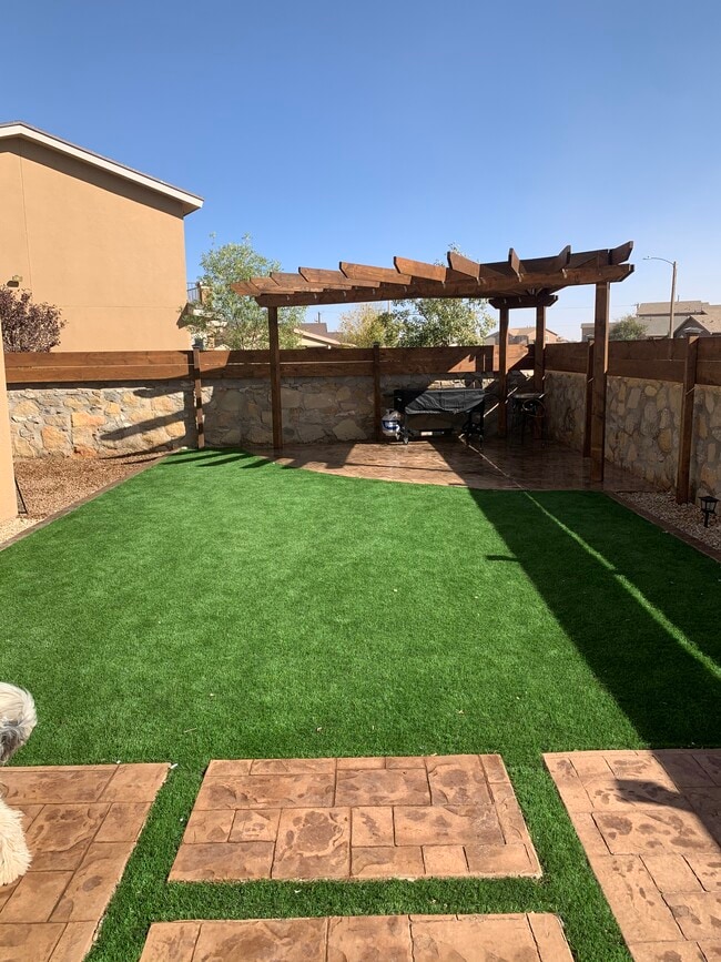 Photo - 2600 Snowy Rock Pl