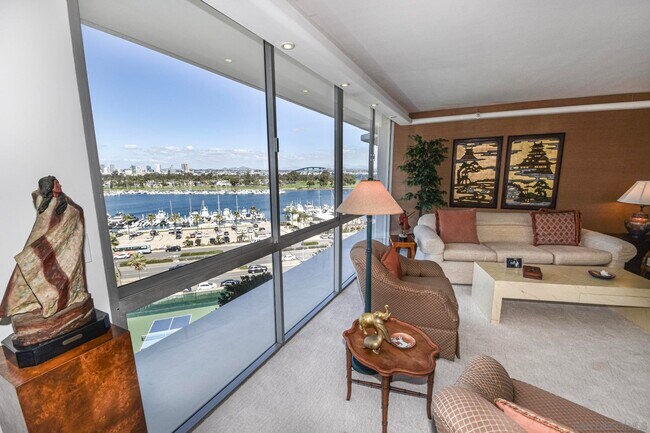 1750 Avenida Del Mundo Unit 804