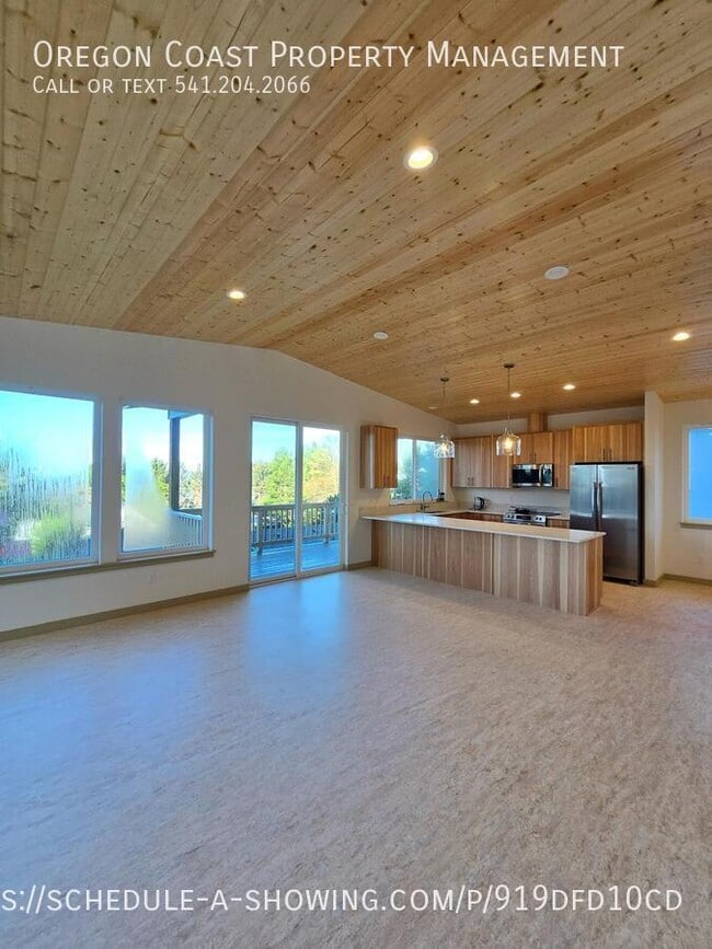 Photo - 471 Overlook Dr