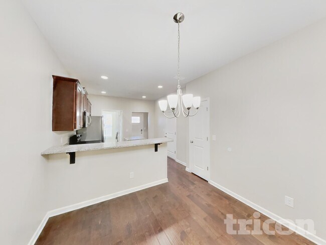 Photo - 133 Hickory Station Ln