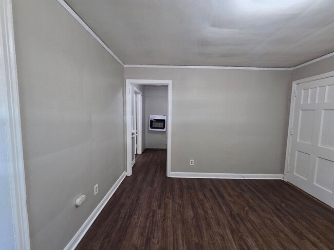 Photo - 802 N Dunlap St