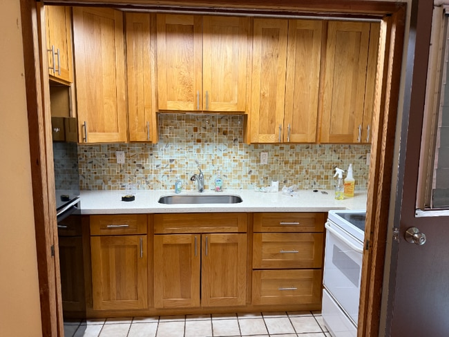 Photo - 423 Kaiolu St