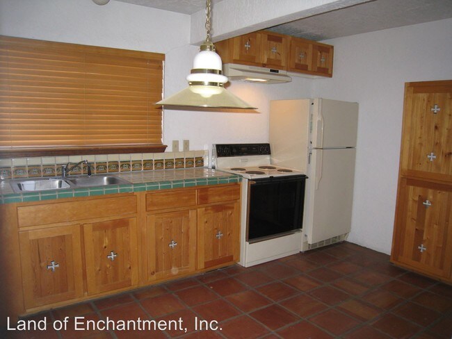 Photo - 5900 Marble Ave Unidad #212