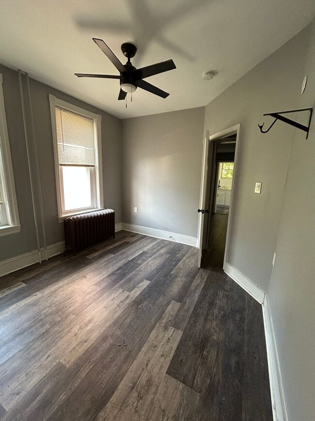 Photo - 5527 Ridge Ave Unit 1FL