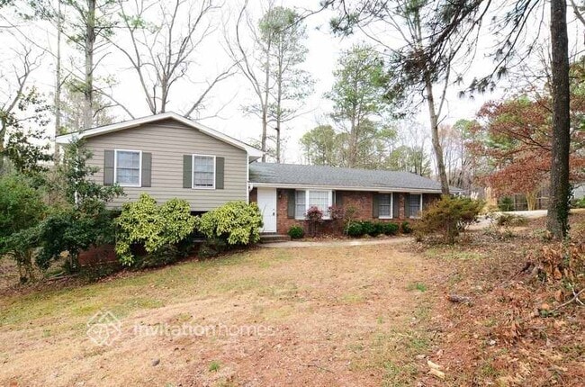 Building Photo - 3370 Doyle Ln SW