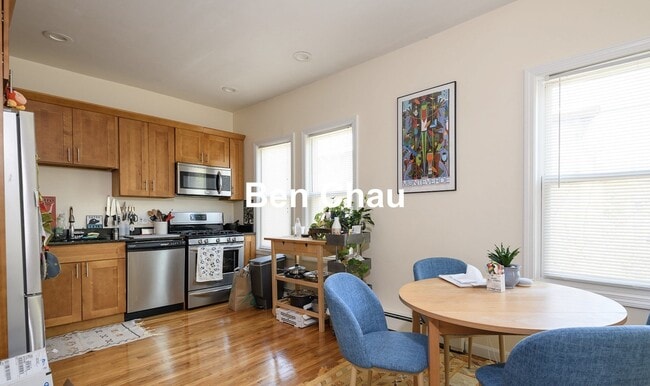 Building Photo - 91 Tremont St Unit 1B