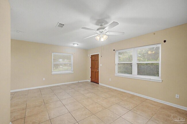 560 N 72nd Ave