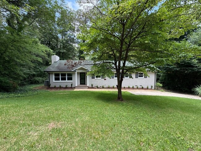Photo - Renovated 4/3 House in North Hills- $1,995
