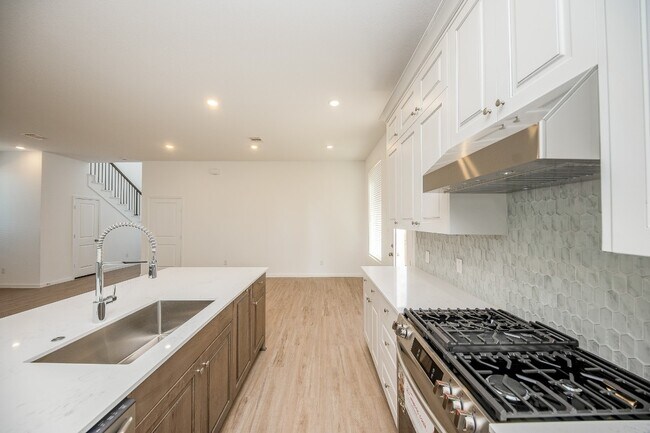 Photo - 27035 Flower Isle Ln