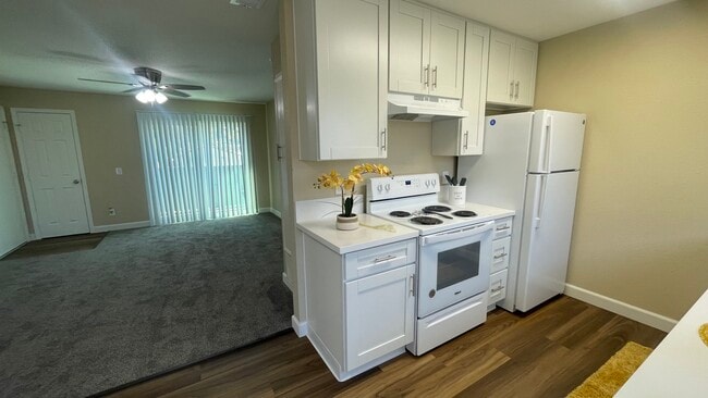 Photo - Montebello Villas