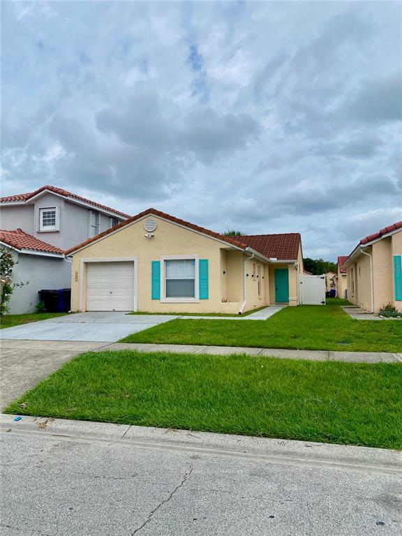 Building Photo - 2298 Santa Lucia St