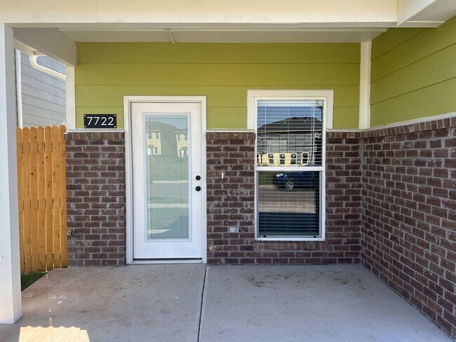 Photo - New Townhome Community at the Villas of Pe...