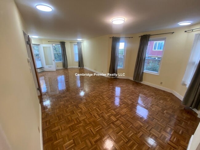 Photo - 10 Packard Ave Unit 1