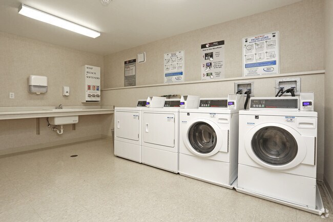Laundry Facilities - MPA / Marcy Park Apartments