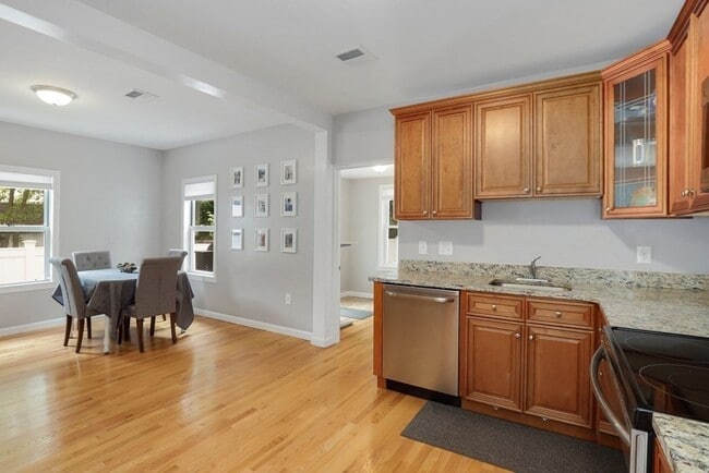 Photo - 37 Lindsay St