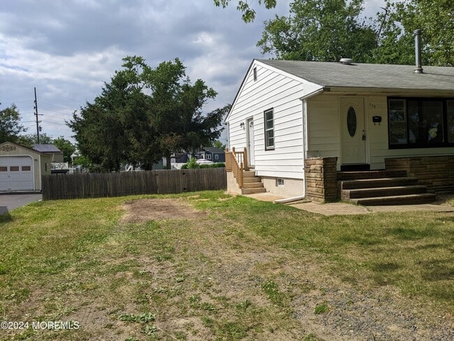 Photo - 509 Stone Rd