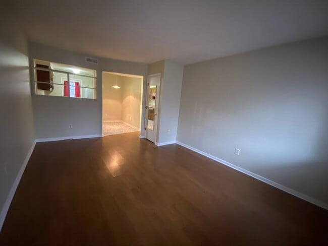 Photo - 3BR/1BA/1 car garage - duplex unit