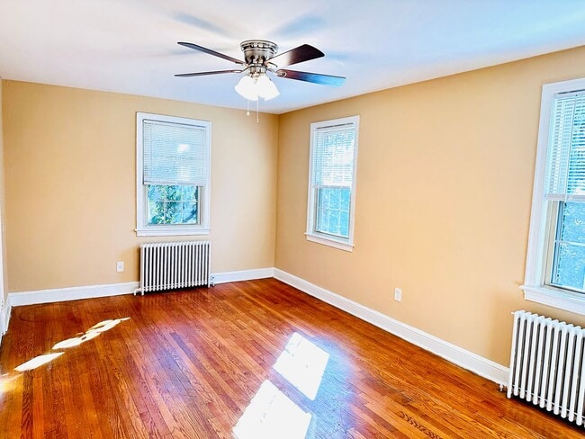 Building Photo - 310 Domer Ave Rental