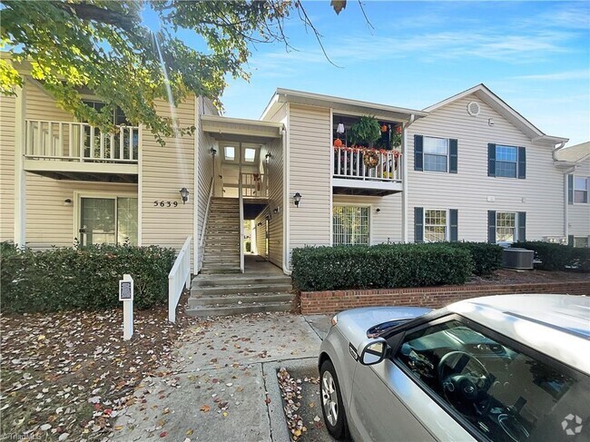 Building Photo - 5639 Hornaday Rd Unit 5639-A Rental