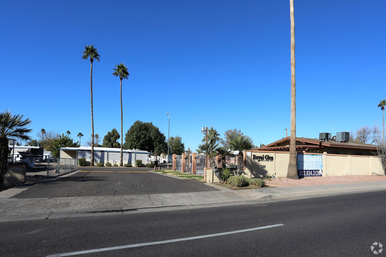 Royal Glen Mobile Home Park - Royal Glen Mobile Home Park
