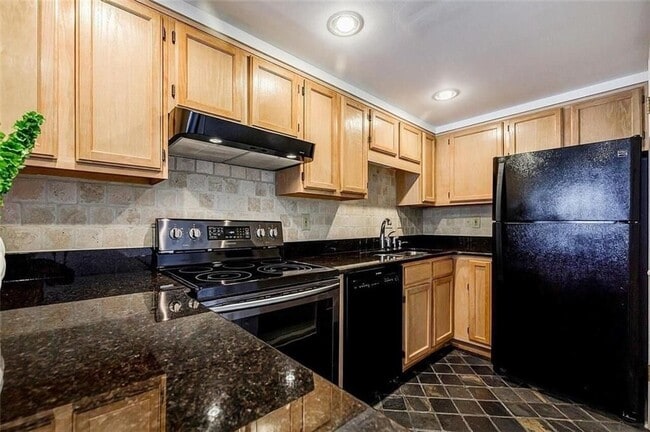 Photo - 199 14th St NE