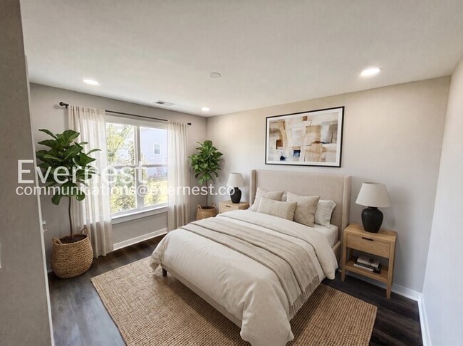 Photo - 600 Mason Ward Pl