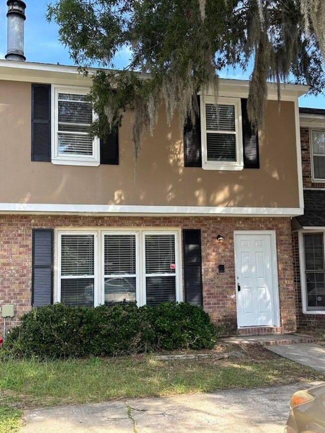 3 Bedroom Townhouse available in Ashley Vi... - 3 Bedroom Townhouse available in Ashley Vi...