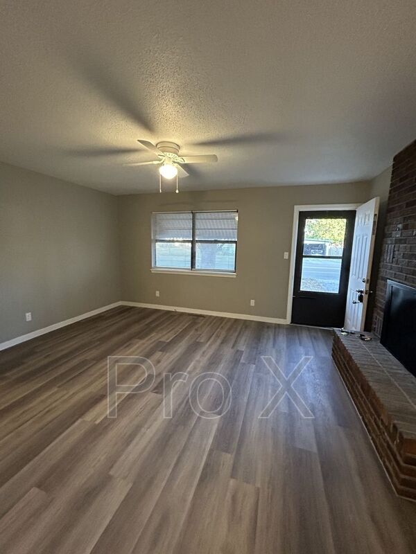 Photo - 907 N Rouse St