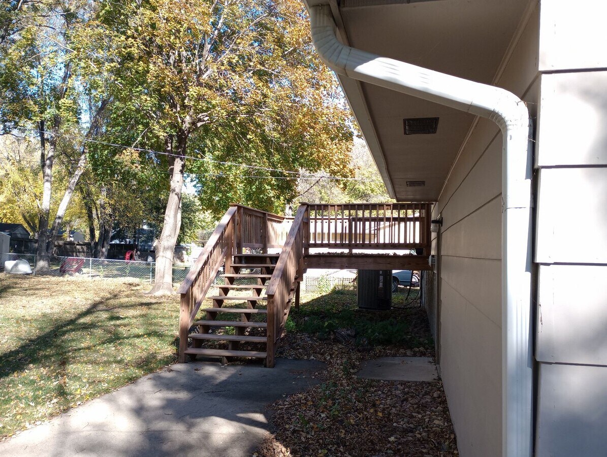 Three bedroom two bathroom house for rent - Three bedroom two bathroom house for rent