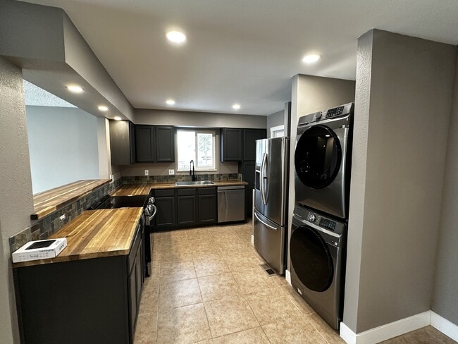 Photo - 3231 S Garland Way