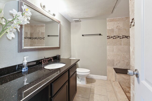 Photo - Silver Club Apartments