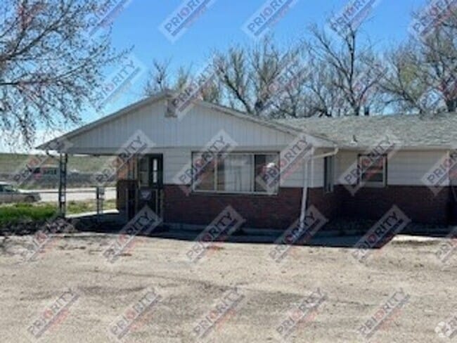 Building Photo - COZY House For Rent In Moorcroft