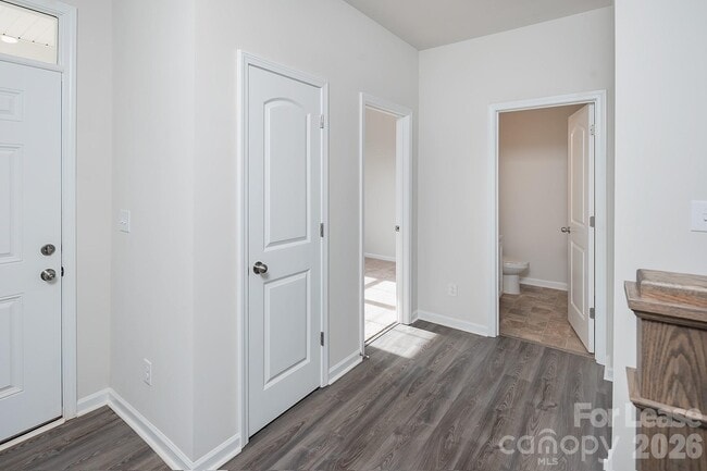 Photo - 1014 Hanover Crossing Dr