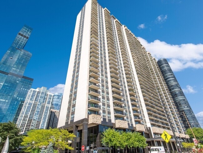Building Photo - 400 E Randolph St Unit 3916 Rental